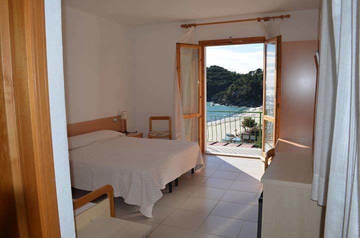 Hotel Alma Fetovaia Rum bild